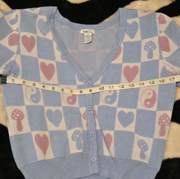 Button Up Checkered Cardigan - Picture 5 of 5